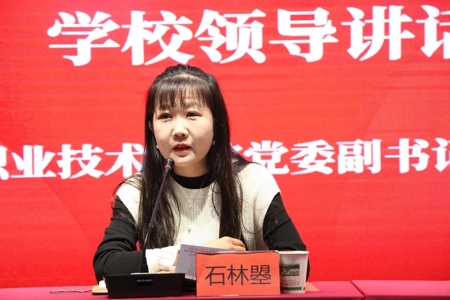 信息机电学院“数据库运维支持现场工程师班”开班仪式顺利举行照片（9）.jpg