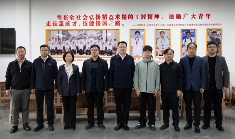 1775201878160887.jpg 2.jpg